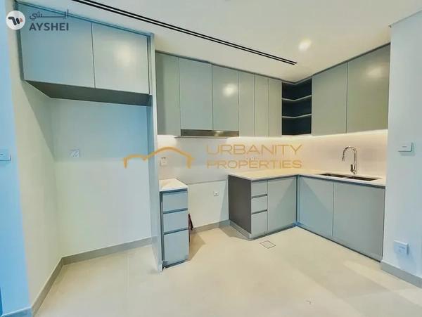 Elegant 4-Bedroom Corner Villa Orania| Prime Location | AED 200,000 Annual Rent