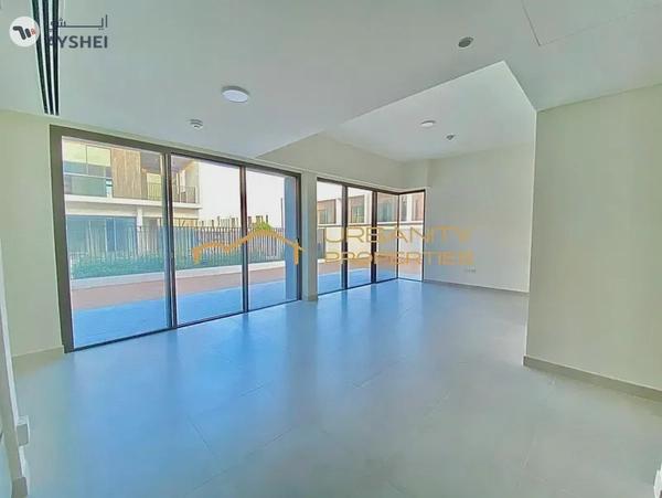 Elegant 4-Bedroom Corner Villa Orania| Prime Location | AED 200,000 Annual Rent