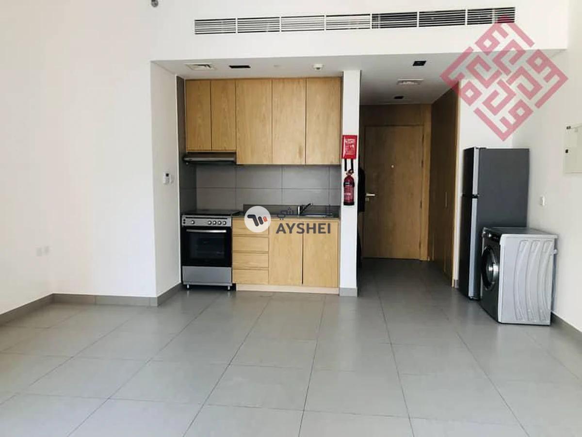 Spacious Studio | High floor | Community View |-3-3