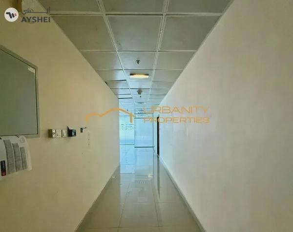 Bright unit | 3 parkings | High Floor | Spacious | Near Metro | Pantry/Washroom